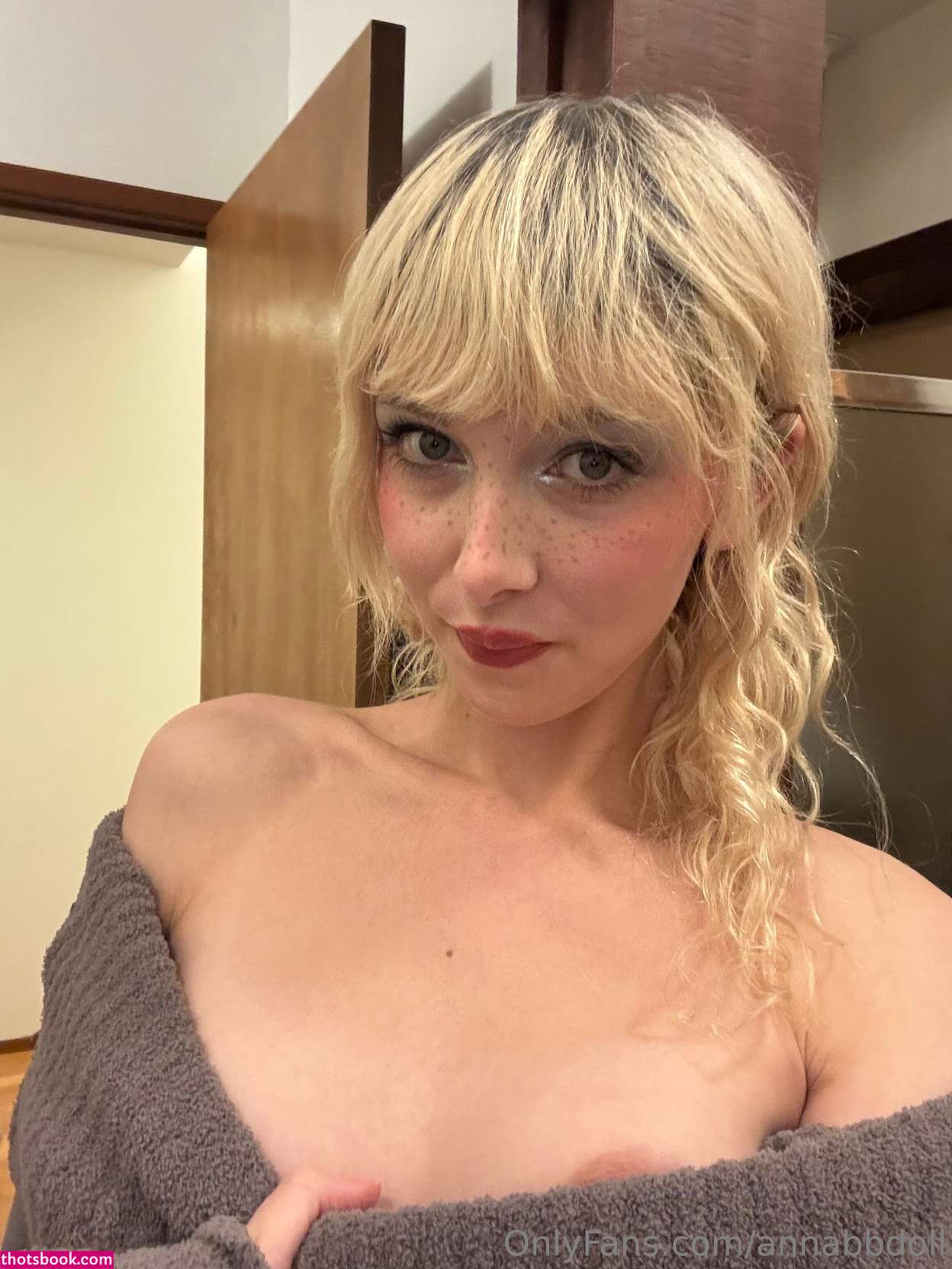 annabbdoll Photo #18