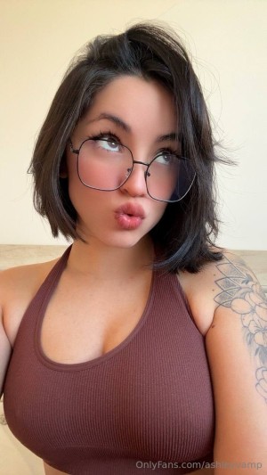 ashleyvamp Photo #34