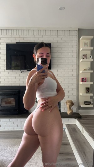 axellevanessa Photo #27