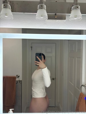 axellevanessa Photo #34