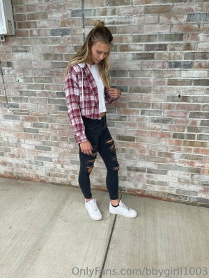 babygirll303 Photo #23