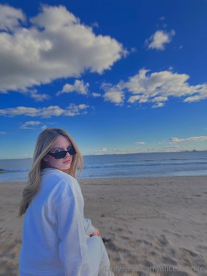 alicesparkle Photo #33