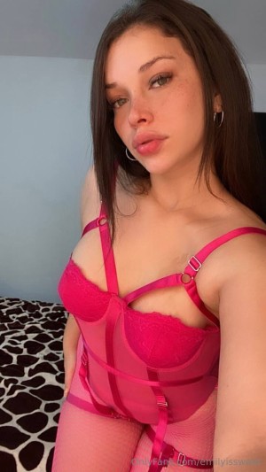 itsemilyissweet Photo #1