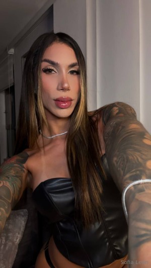Sofia Leon Photo #2