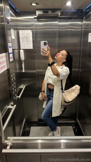 Ellie Secret Photo #36