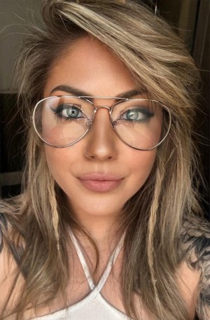 Lecturefunny2412 Photo #22