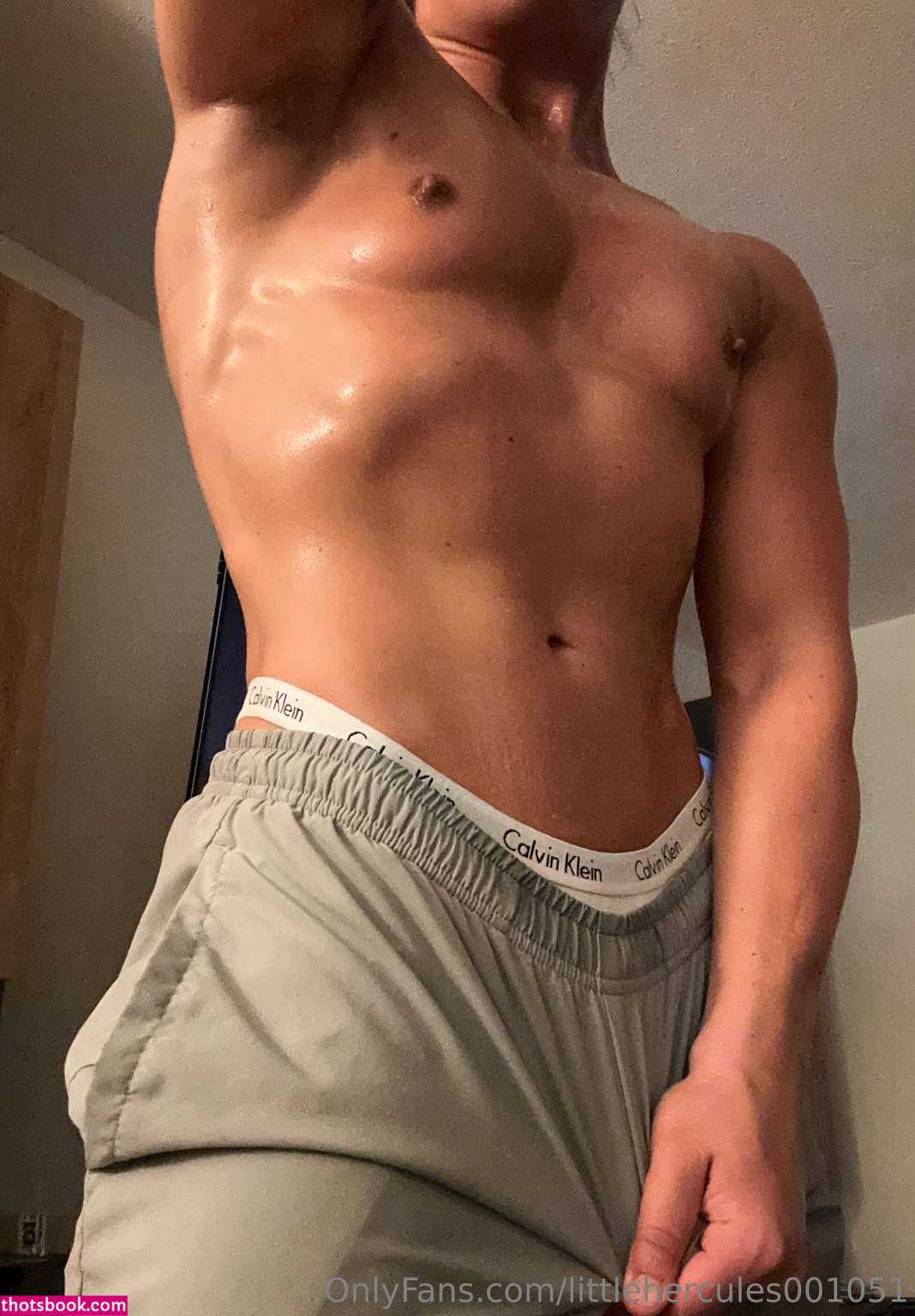 littlehercules001051 Photo #18