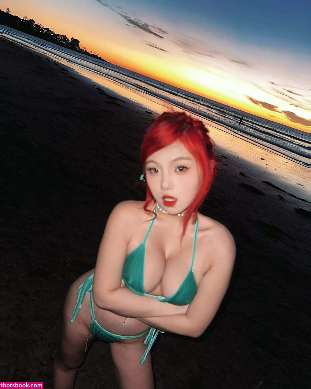 Vickie Pong Photo #28