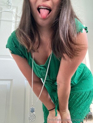 Vivian Savile Photo #10