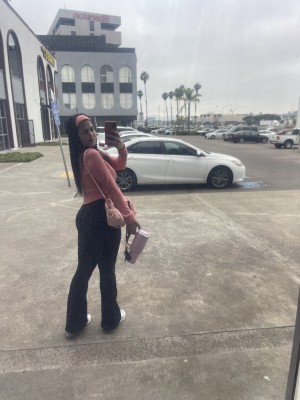 bluntedbetty Photo #17