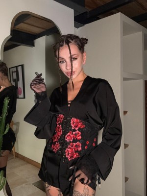 Kendra Lane Photo #16