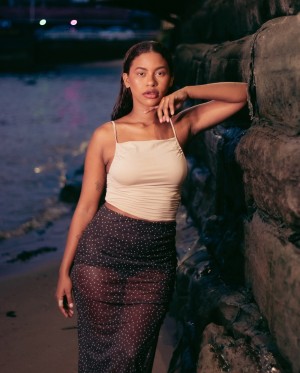 Manayra Santos Photo #56