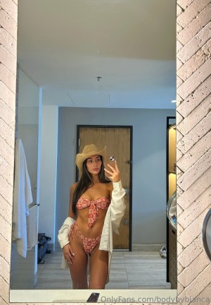 bodybybianca Photo #40