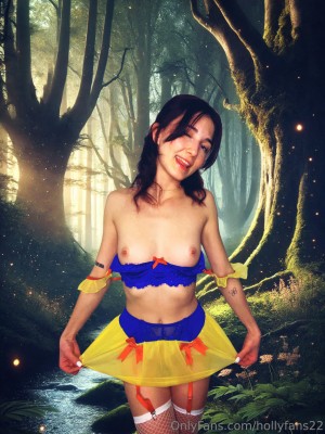 hollyfans22 Photo #4