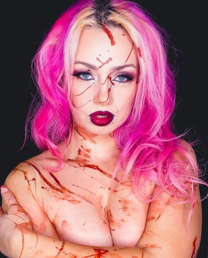 Skye Sweetnam Photo #15