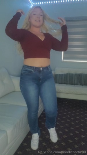 blondiehottie99 Post #8