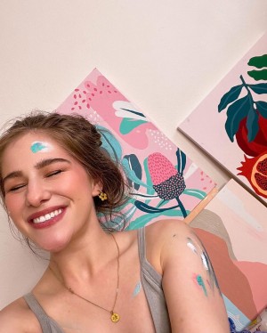 Alaurabidingcitizen Photo #10