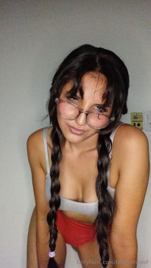 beawenceof Photo #18