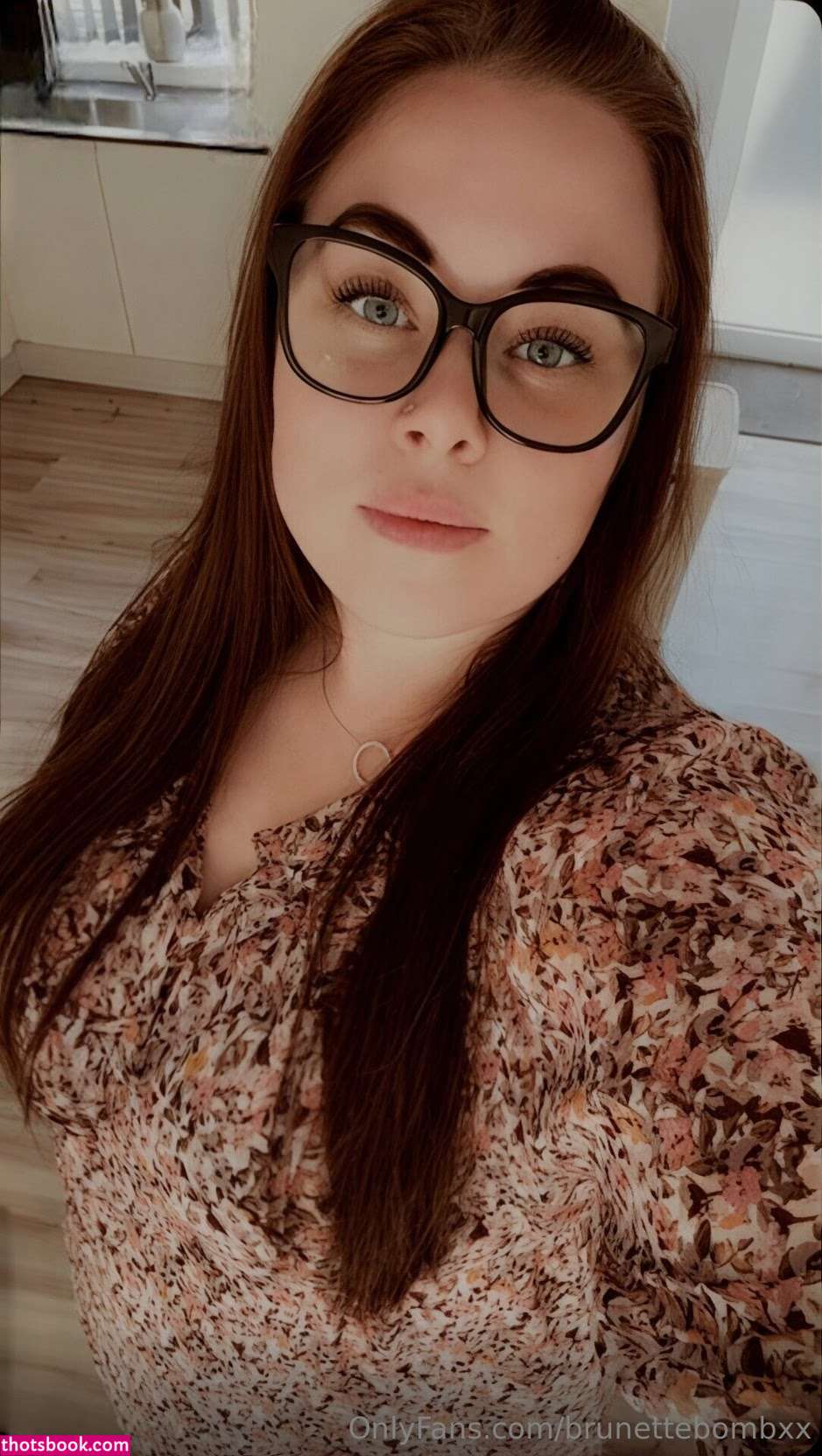 brunettebombxx Photo #26