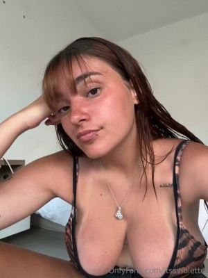 itssviolette Photo #33