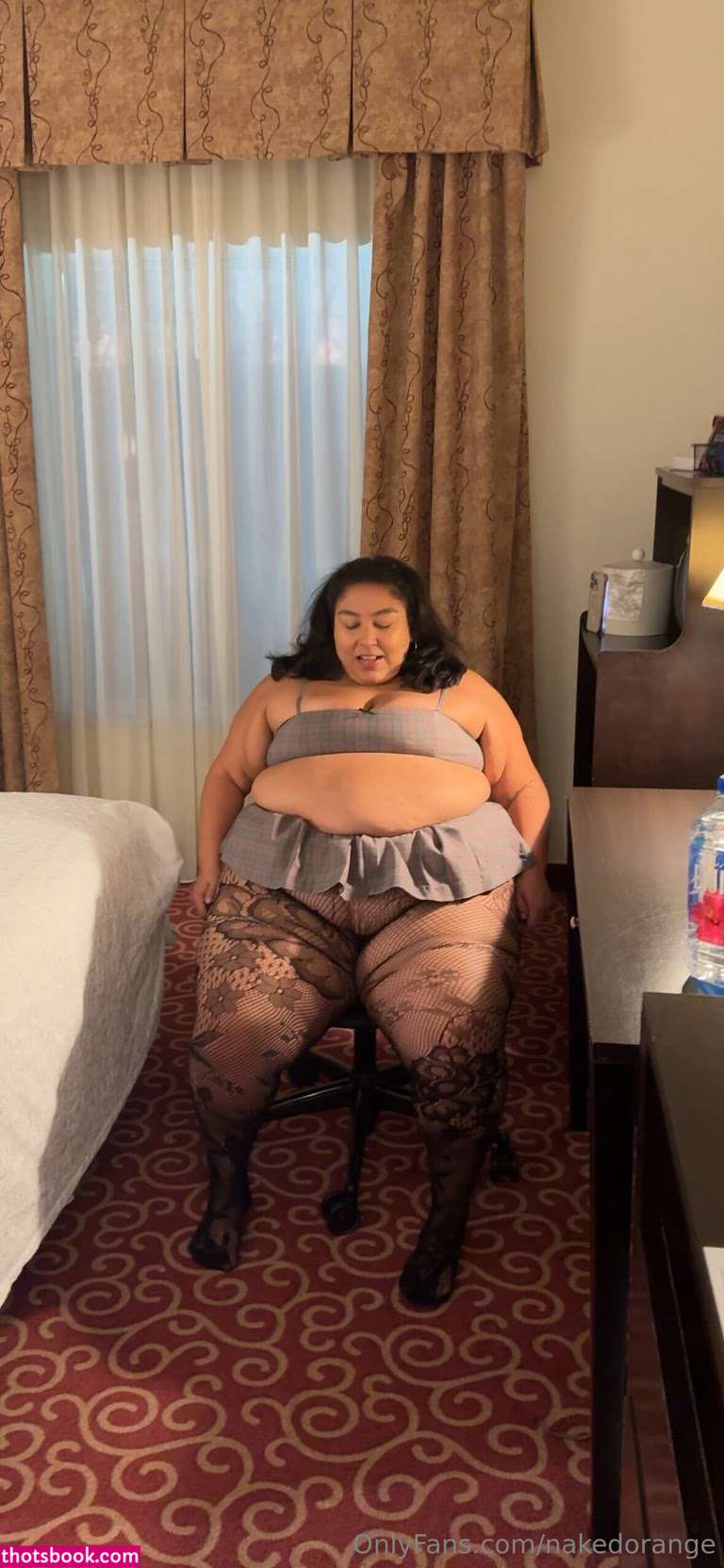 nakedorange Photo #39