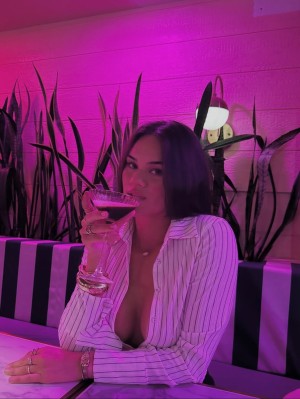 Claire Blanco Photo #4