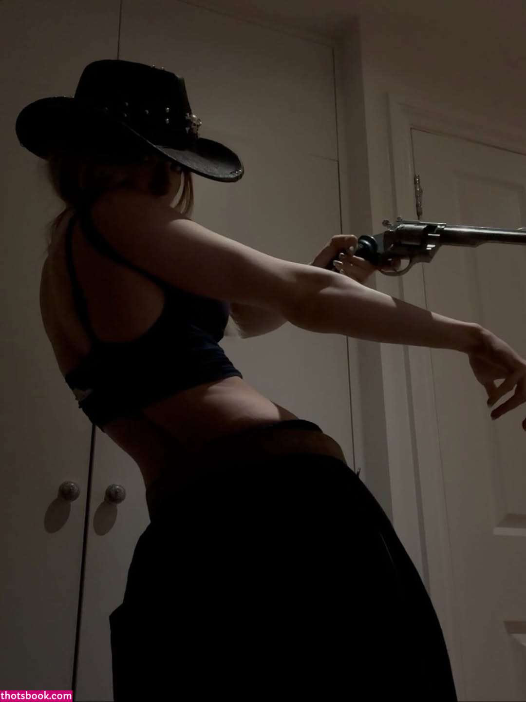 Sistervader Photo #24