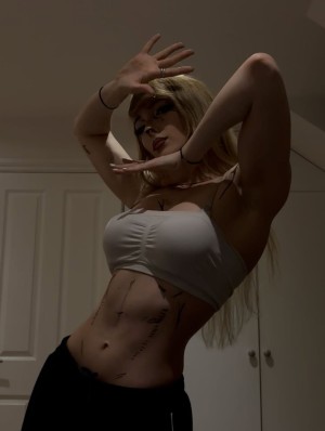 Sistervader Photo #30