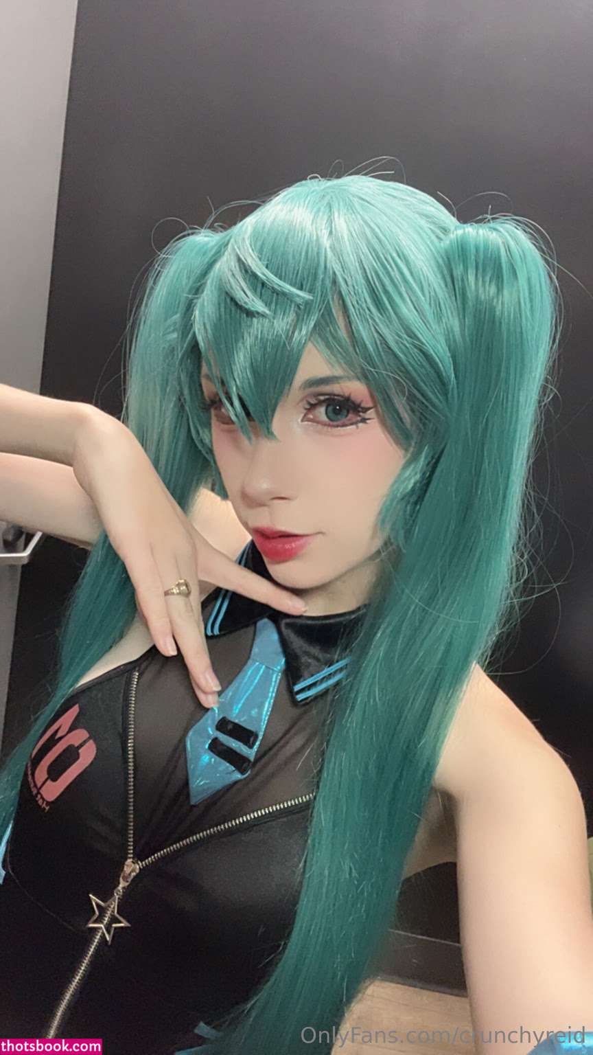 crunchyreid Photo #33