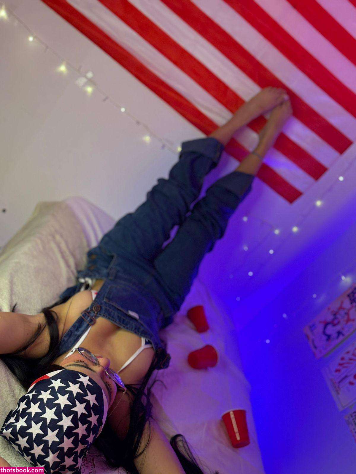 katiepeach Photo #20