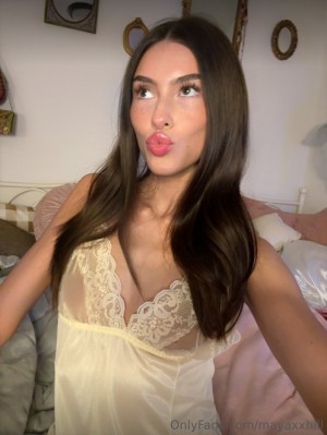 Mayaxxhill Photo #20