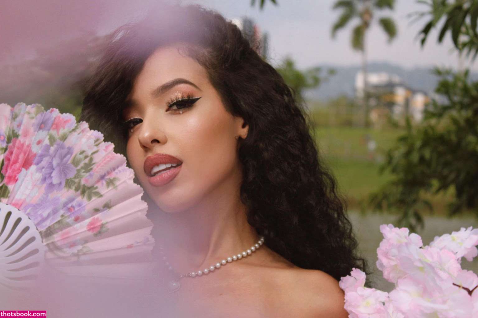 Roseferrera Photo #8