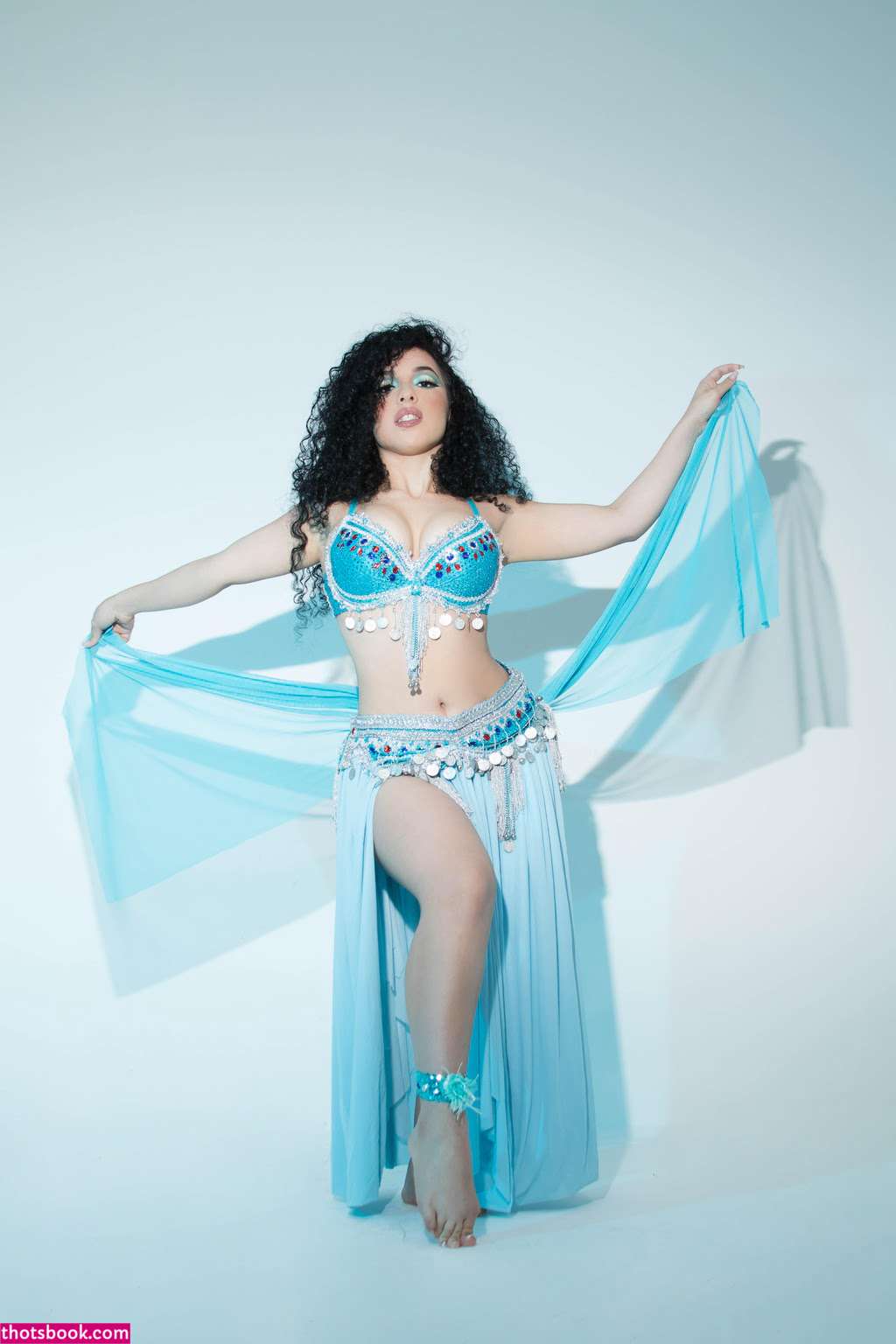 Roseferrera Photo #19