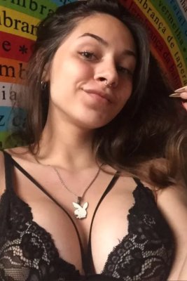 Angy Herrera Photo #33