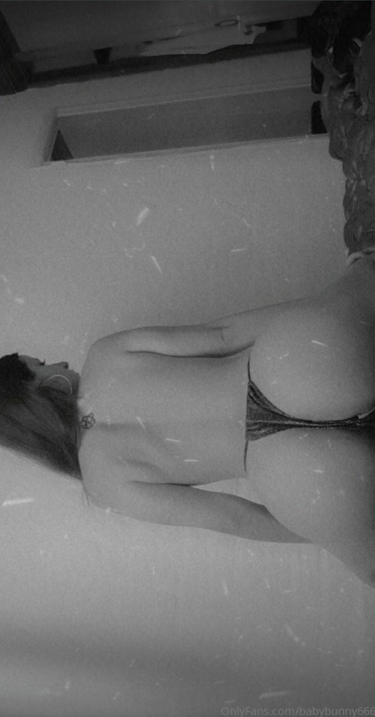 Babybunny666 Photo #27
