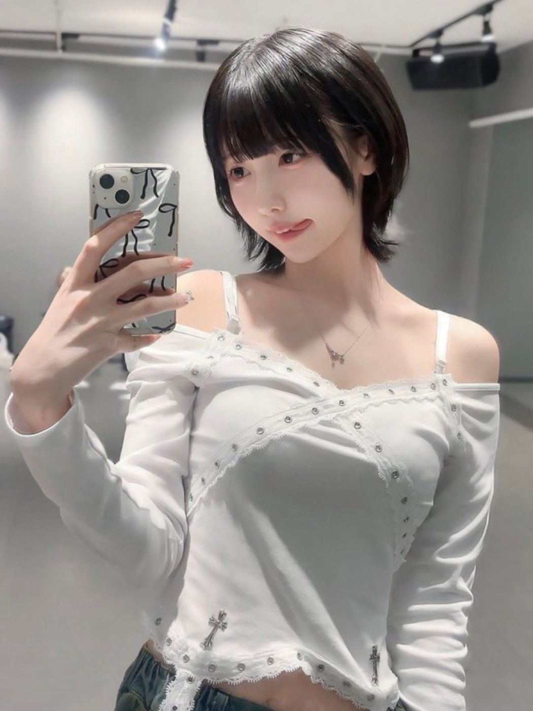 Tsukino Hisui Photo #1
