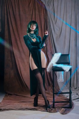 Holly White Photo #153