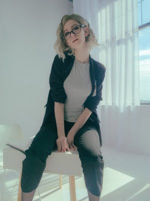 Holly White Photo #227