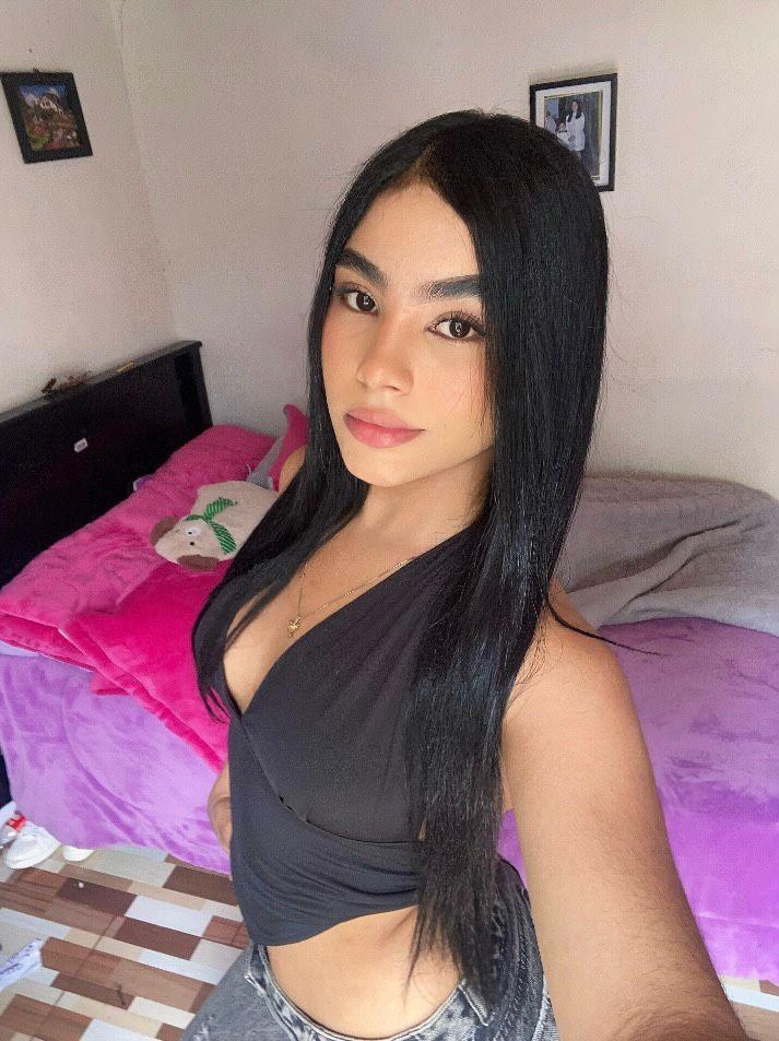 Ariia_Blaze Photo #21