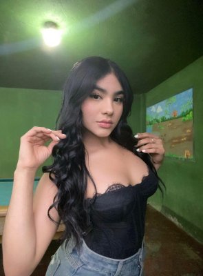 Ariia_Blaze Photo #22