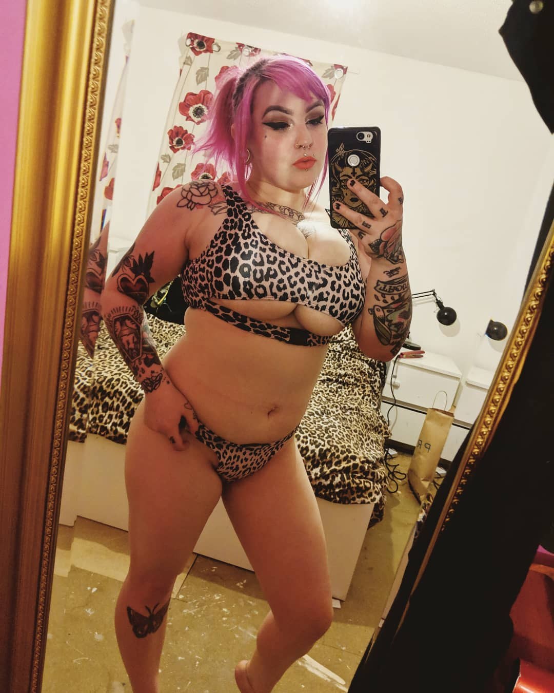 Beezbaddie Photo #4