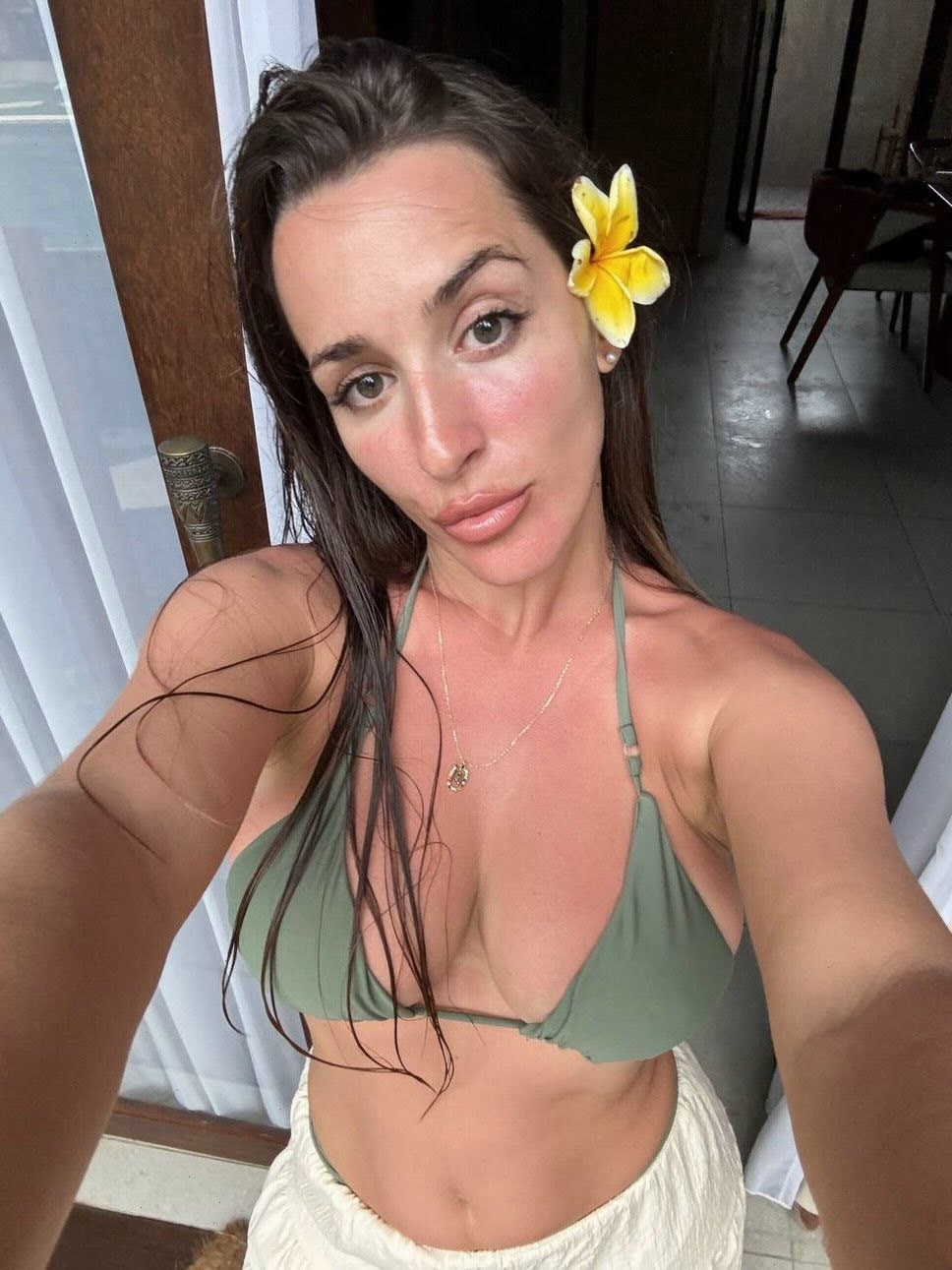 Juliiahone Photo #19