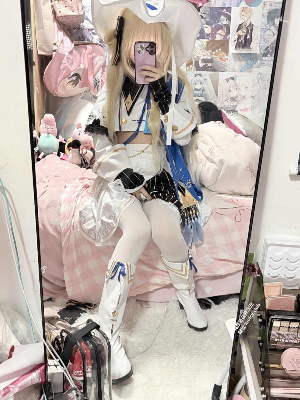 More_loveai Photo #46