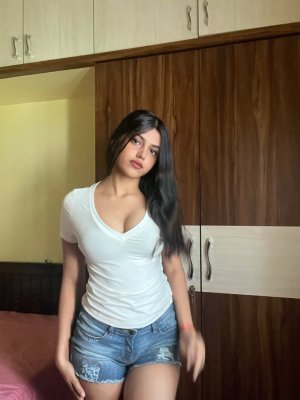 Vedashri S Photo #3