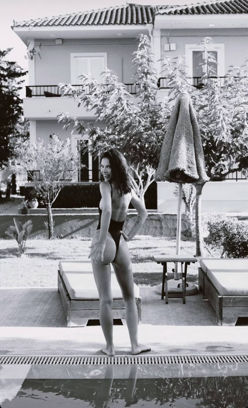 Leratyan Photo #15