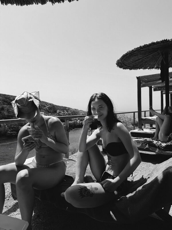 Leratyan Photo #26