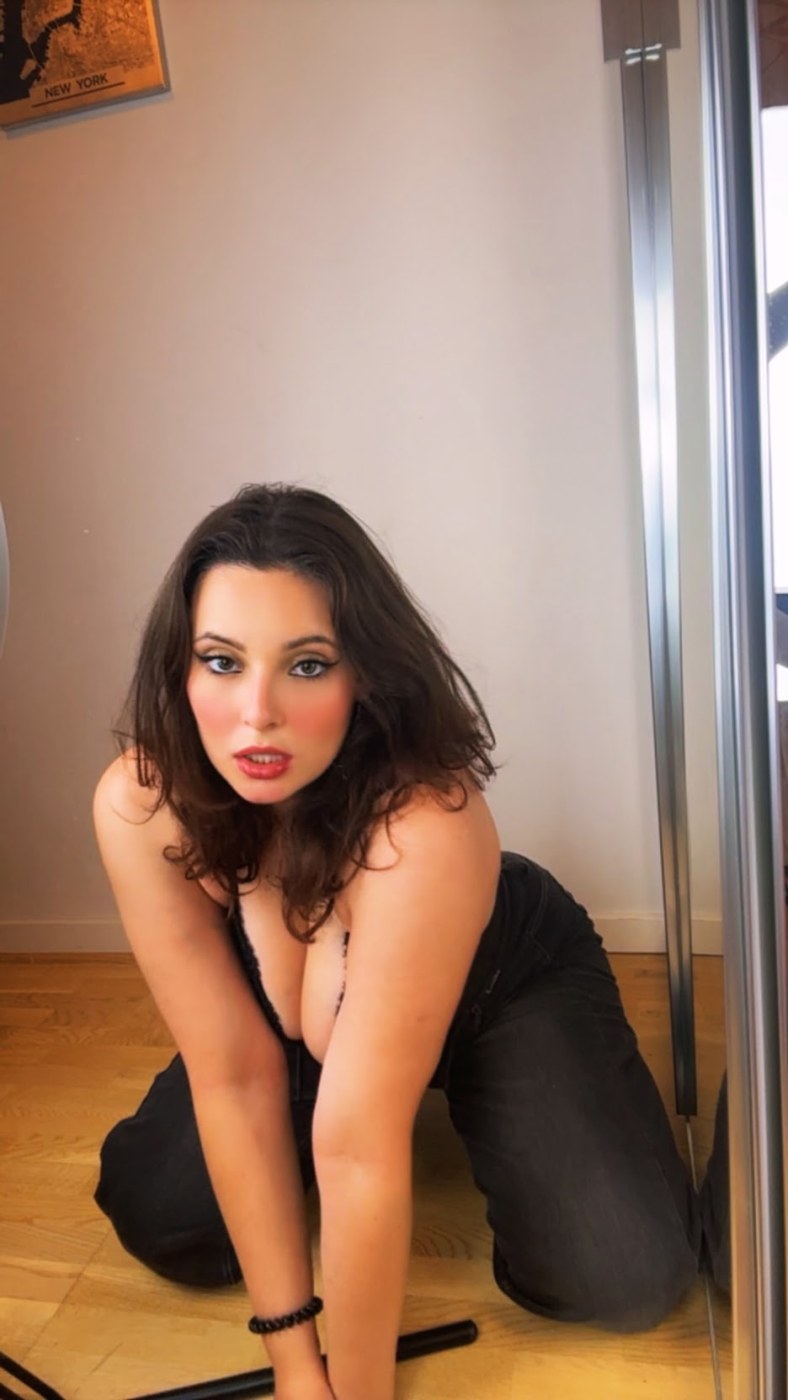 Christina Green Photo #89