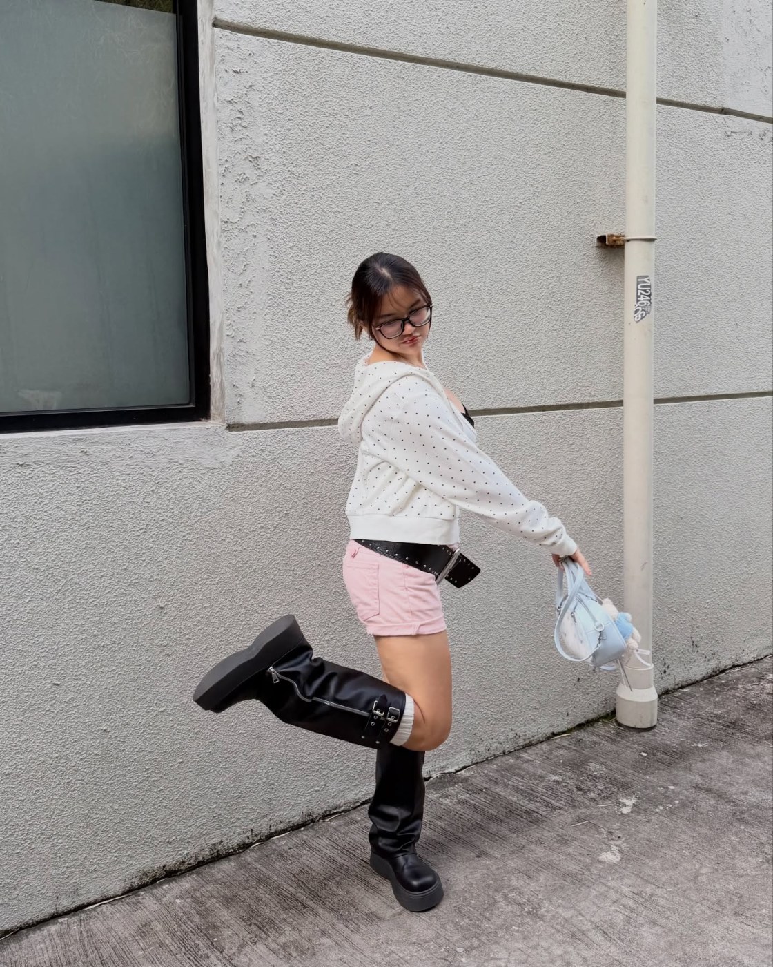 angellytl_ Photo #1