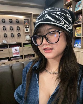angellytl_ Photo #42
