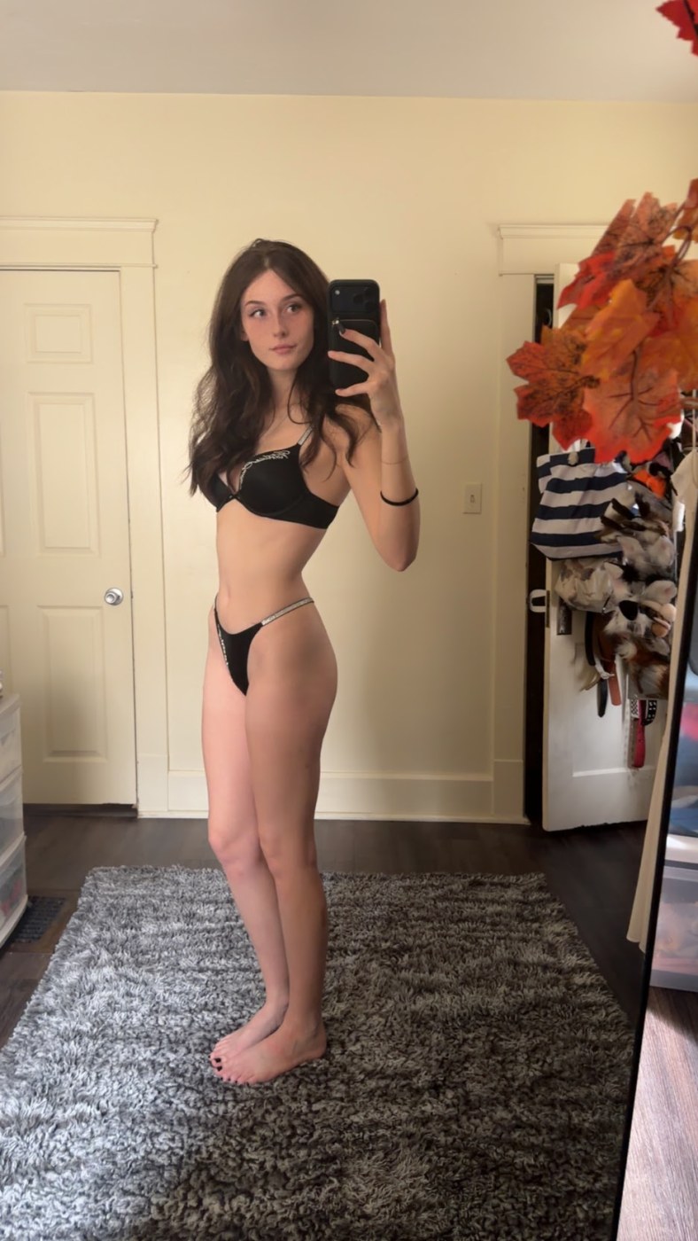 Soggyalien22 Photo #173